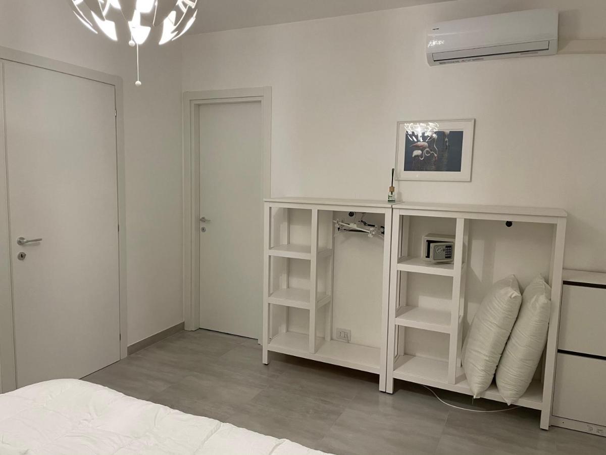 פוצאלו Appartamento Suite Teti מראה חיצוני תמונה