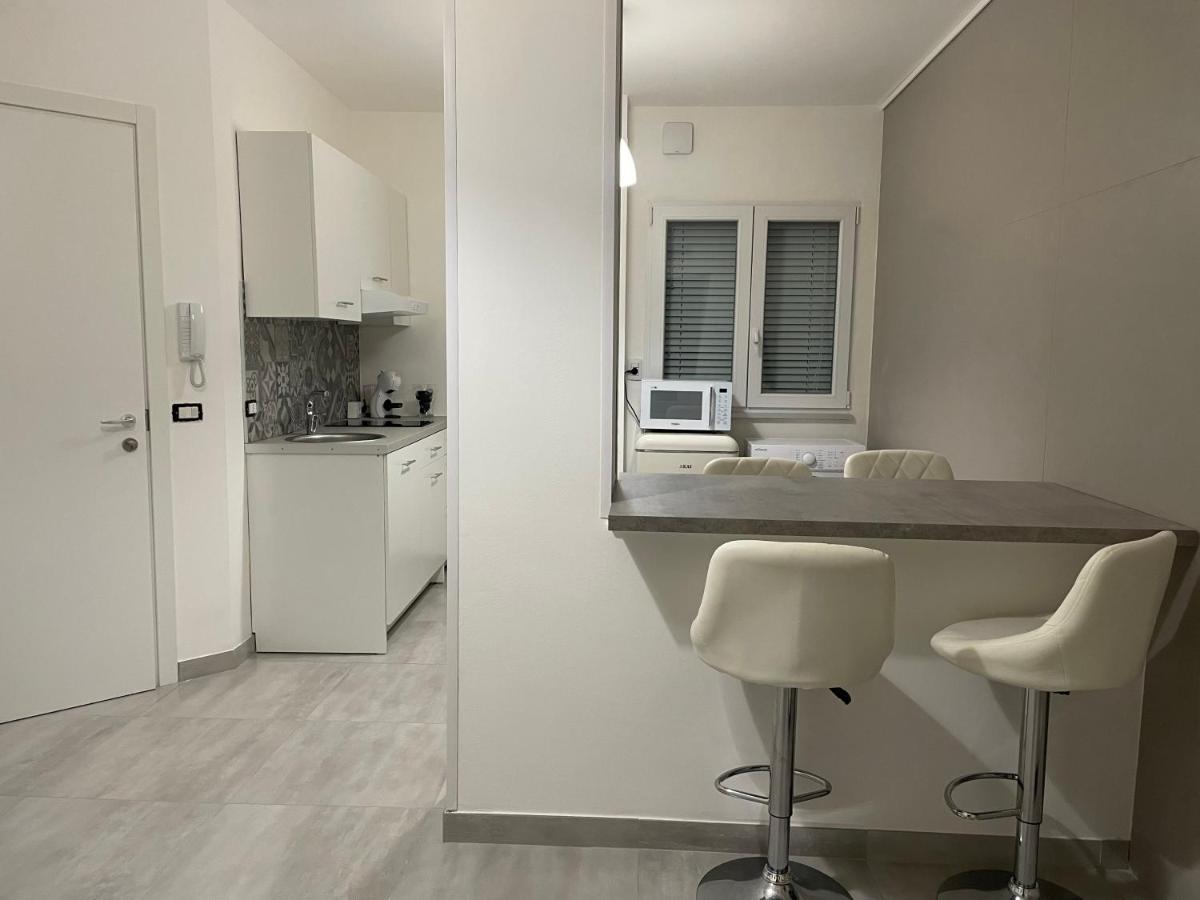 פוצאלו Appartamento Suite Teti מראה חיצוני תמונה
